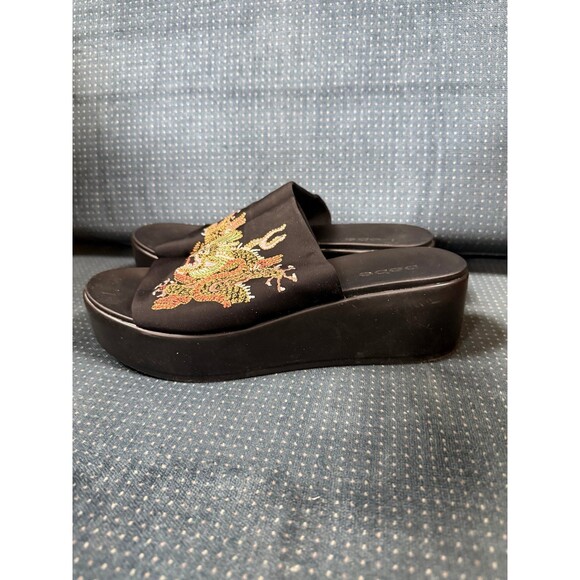 Bebe Platform Dragon Embroidered Elastic Band Slides SZ 9 Vintage Y2K - Picture 5 of 10